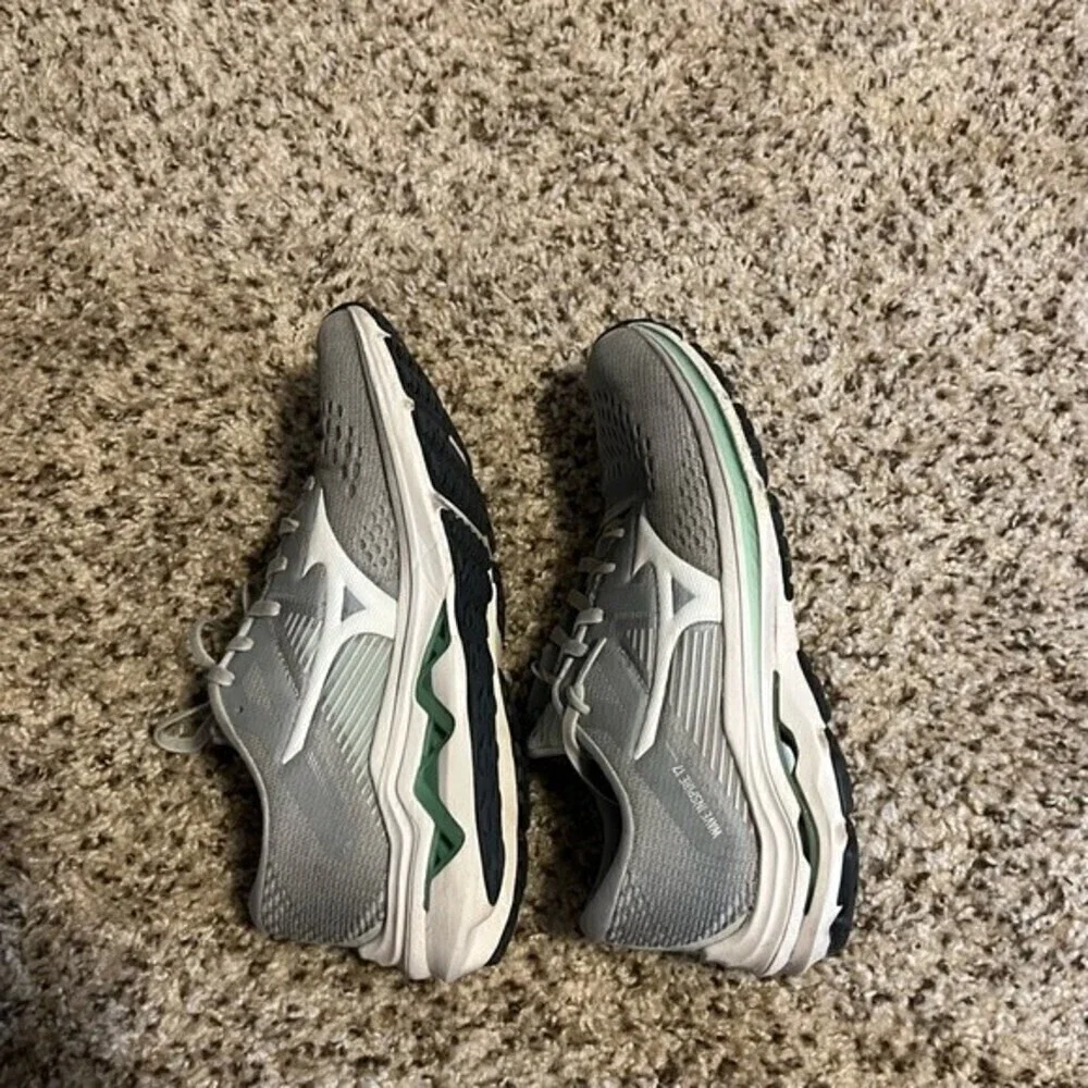 MIZUNO wave horizon 5 grey